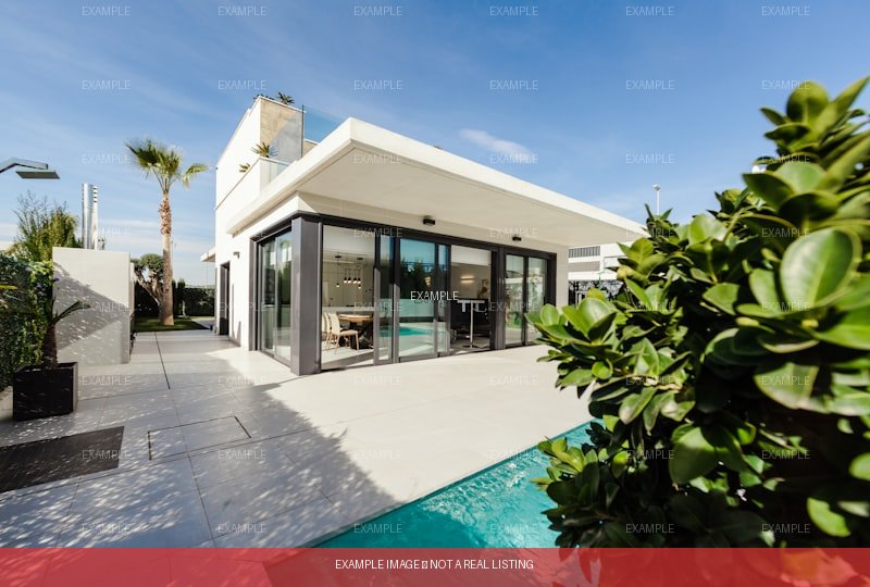 4-Bed Villa with River Views — photo 2